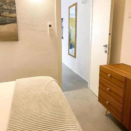 La Ripa Apartment *